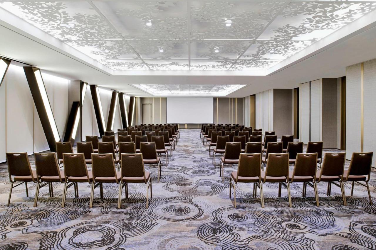 คอร์ตยาร์ด โซล โบตานิกพาร์ค Hotel ภายนอก รูปภาพ