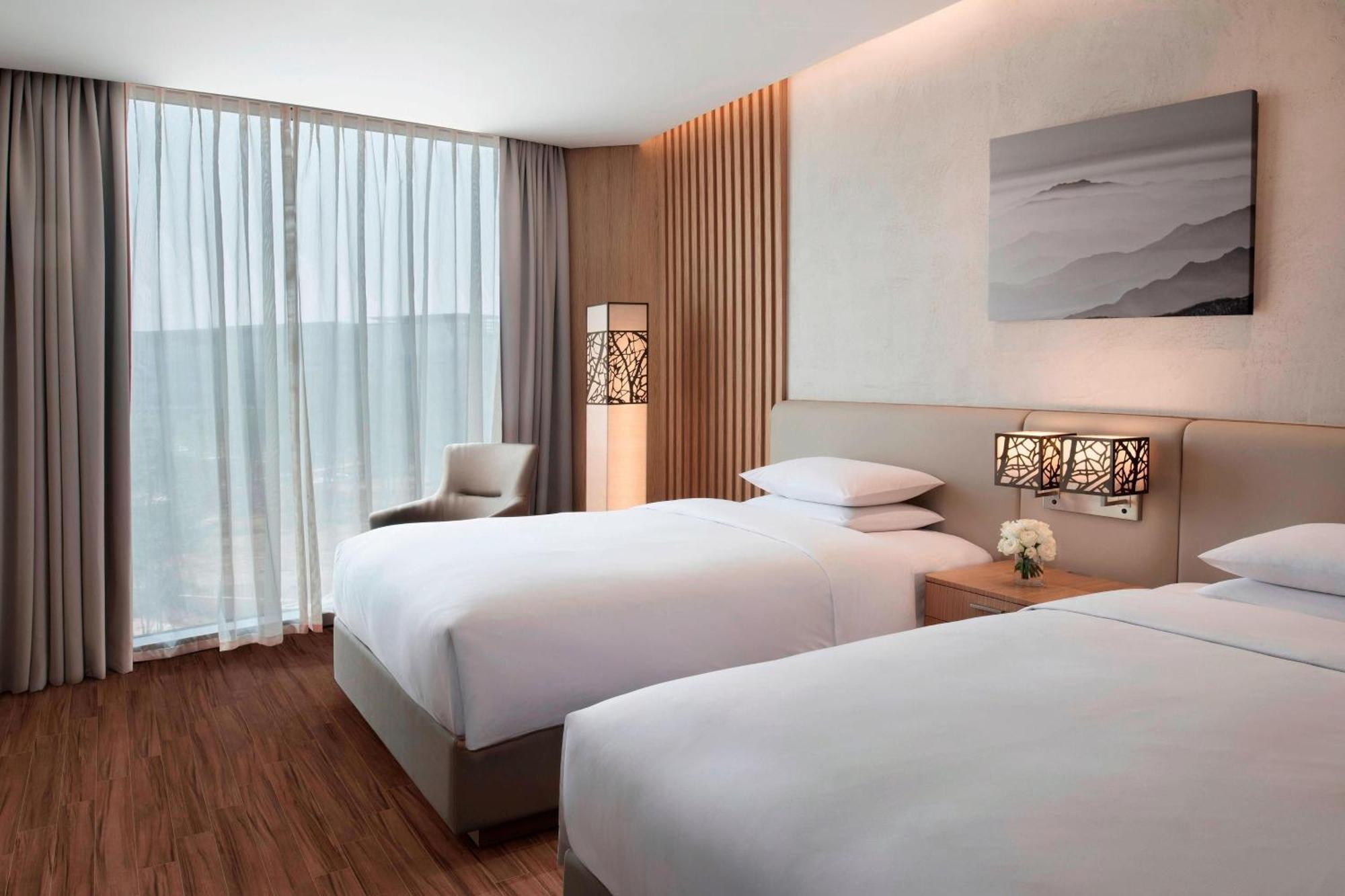 คอร์ตยาร์ด โซล โบตานิกพาร์ค Hotel ภายนอก รูปภาพ