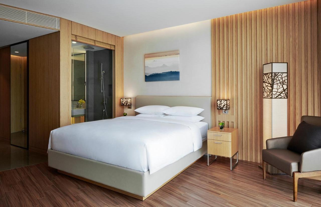 คอร์ตยาร์ด โซล โบตานิกพาร์ค Hotel ภายนอก รูปภาพ